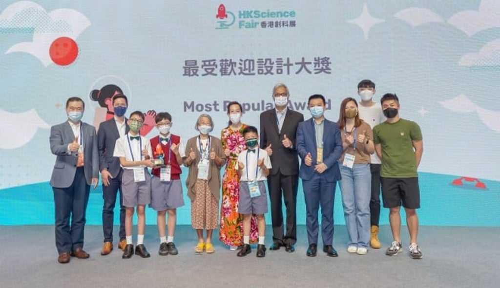 Ying Wa Primary School (Toilet Cleaning Assistant) garnered the ‘Most Popular Award’ through on-site voting by the participants.